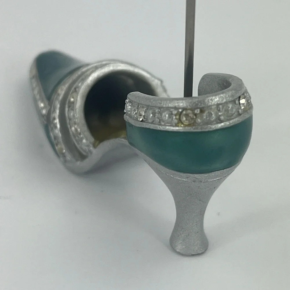 STUNNING GREEN AND SILVER HIGH HEEL STILETTO SHOE CARD OR PHOTO HOLDER